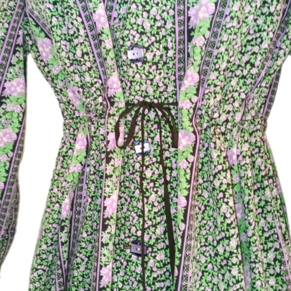 Vintage :: 60s Handmade Women's Floral Sheath Dress - Picture 6 of 7